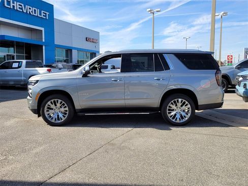 Certified 2025 Chevrolet Tahoe Premier image 4