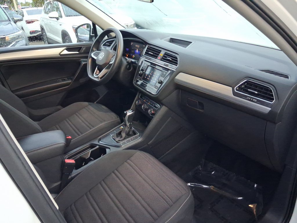 Certified 2022 Volkswagen Tiguan S FWD image 28