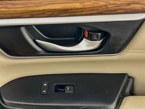Used 2019 Honda CR-V Touring image 31