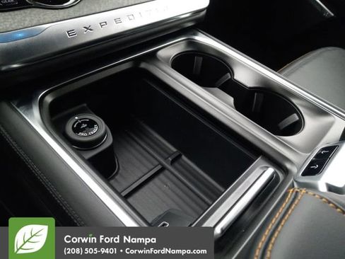 New 2026 Ford Expedition Tremor image 18