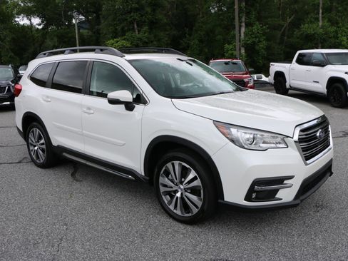 Used 2020 Subaru Ascent Limited w/ Technology Package AWD/4WD image 10