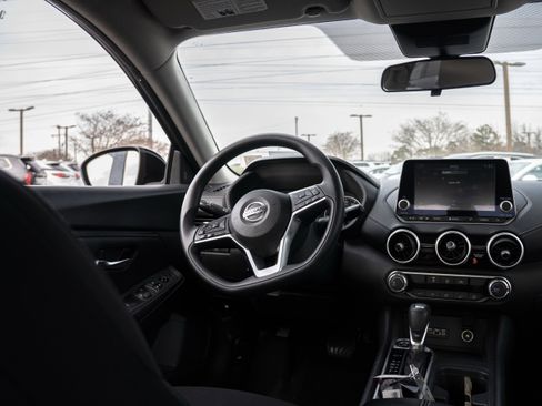 Used 2023 Nissan Sentra SV image 16