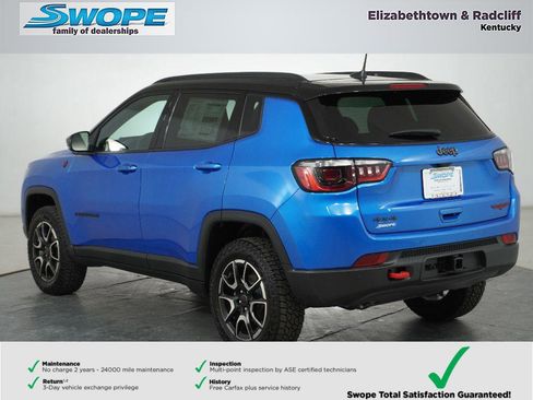 New 2026 Jeep Compass Trailhawk w/ Sun, Sound & Navigation Group image 5