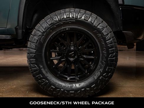 Used 2025 Chevrolet Silverado 3500 LTZ w/ LTZ Plus Package image 12