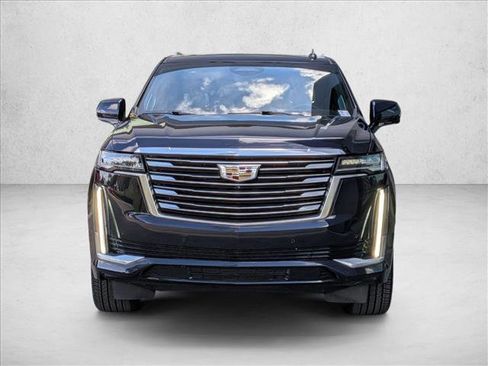 Used 2024 Cadillac Escalade Premium Luxury Platinum image 2