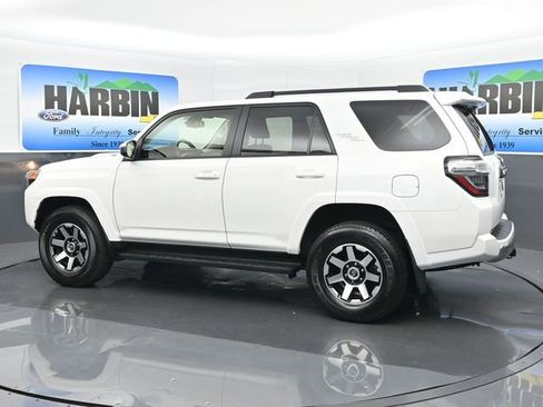 Used 2024 Toyota 4Runner TRD Off-Road image 3