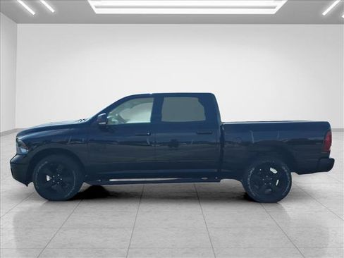 Used 2022 RAM 1500 Classic SLT w/ Electronics Convenience Group AWD/4WD image 6