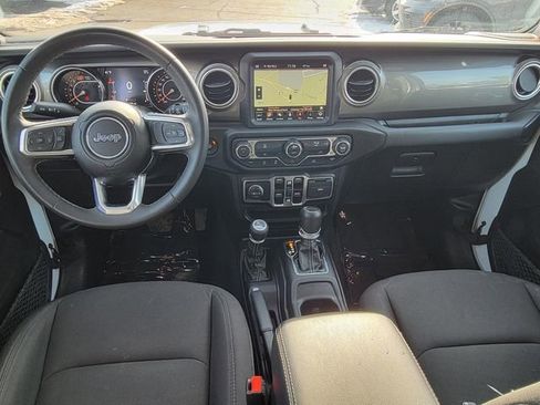 Used 2023 Jeep Wrangler Sahara image 6