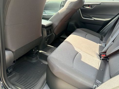 Used 2025 Toyota RAV4 XLE w/ Convenience Package AWD/4WD image 21