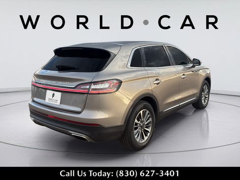 Used 2021 Lincoln Nautilus FWD w/ Equipment Group 101A image 17