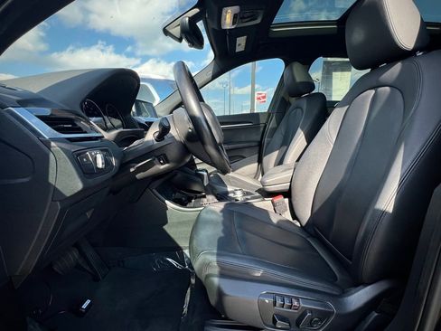 Used 2018 BMW X1 sDrive28i w/ Convenience Package image 16