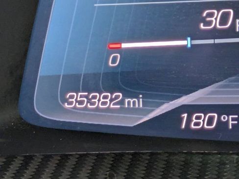 Used 2022 Chevrolet Corvette Stingray Premium Conv w/ Z51 Performance Package image 21