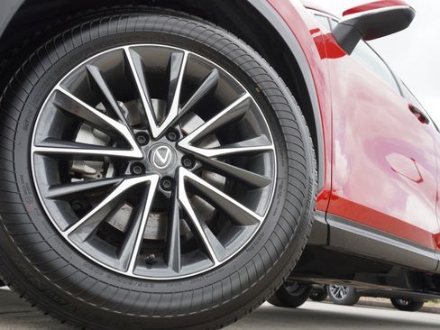 Used 2025 Lexus NX 250 FWD w/ Accessory Package (Z1) image 11