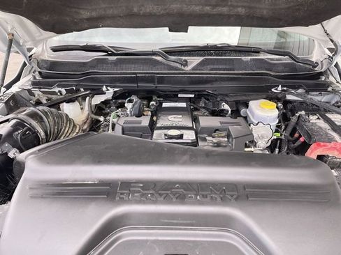 Used 2024 RAM 2500 Laramie w/ Safety Group AWD/4WD image 25
