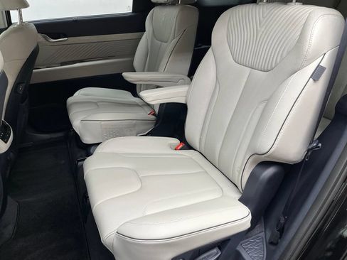 Used 2023 Hyundai Palisade Calligraphy w/ Cargo Package AWD/4WD image 8