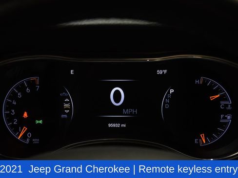 Used 2021 Jeep Grand Cherokee Laredo X AWD/4WD image 11