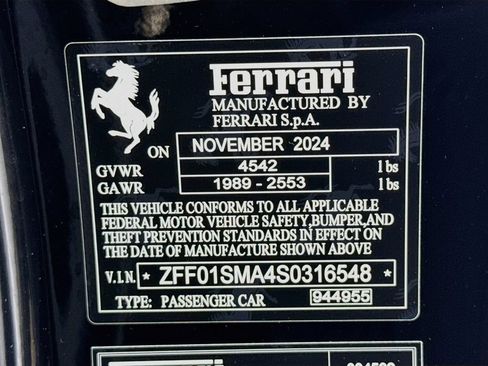 Used 2025 Ferrari 296 GTS RWD image 27