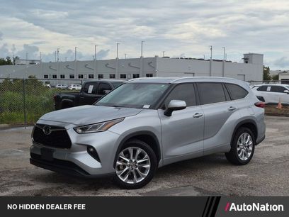 Used 2021 Toyota Highlander Limited