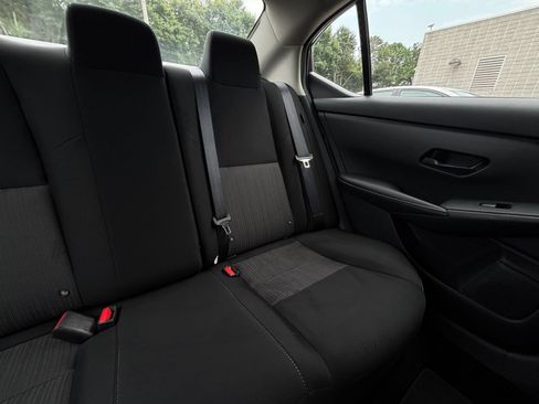 Used 2025 Nissan Sentra SV FWD image 36