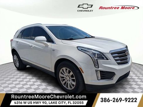 Used 2017 Cadillac XT5 FWD image 1