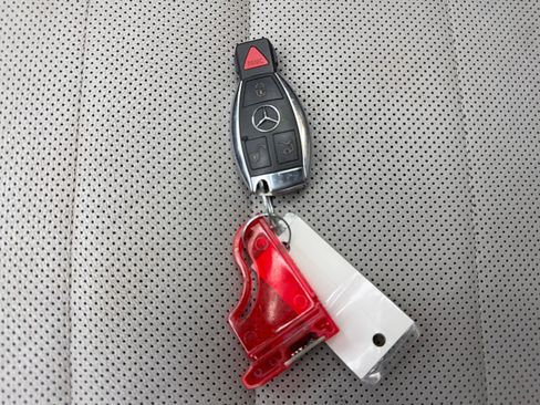 Used 2017 Mercedes-Benz E 400 Cabriolet w/ Premium 2 Package image 63