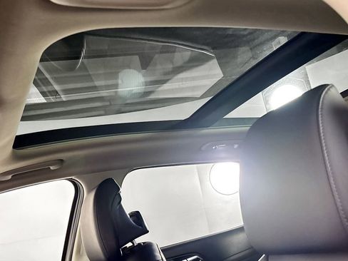 New 2026 Kia Sportage EX AWD/4WD image 18
