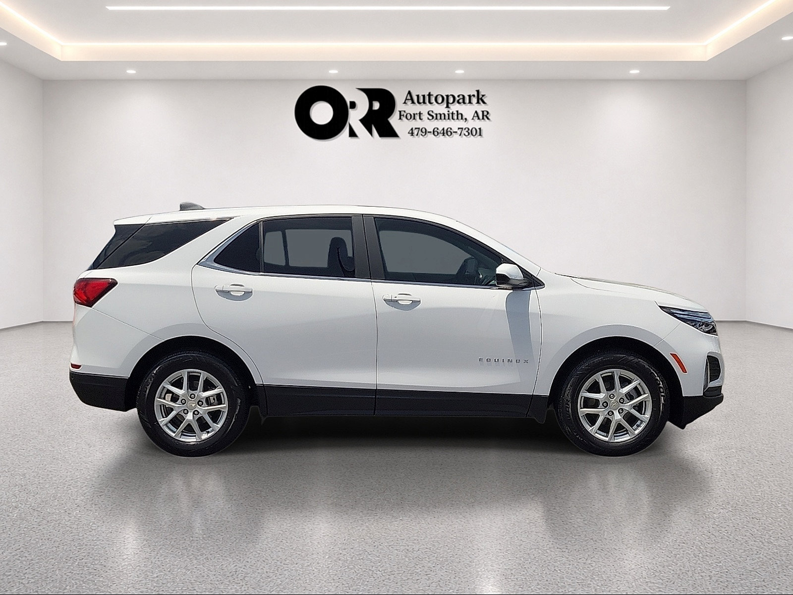 Used 2024 Chevrolet Equinox LT FWD image 6