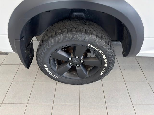 Used 2019 RAM 1500 Warlock AWD/4WD image 37