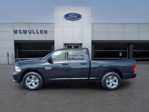 Used 2018 RAM 1500 Express w/ Express Value Package AWD/4WD image 2