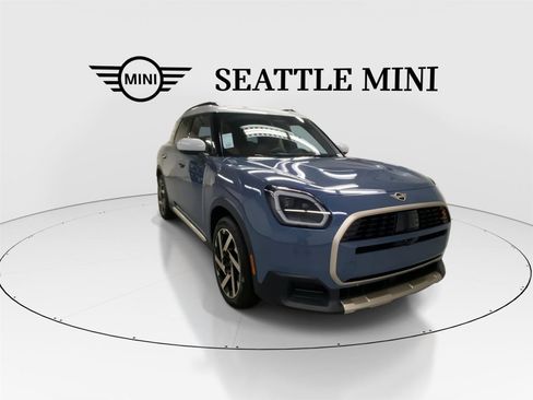 New 2026 MINI Cooper Countryman S w/ Comfort Package Max image 3