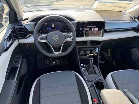 New 2026 Volkswagen Taos S image 8