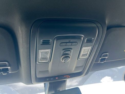 Used 2022 Chevrolet Tahoe LT RWD image 20