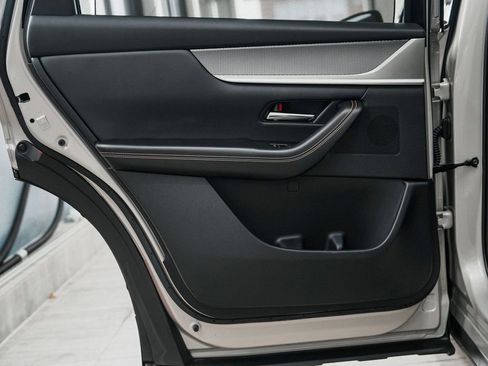 Used 2024 MAZDA CX-90 Plug-In Hybrid w/ Preferred image 14