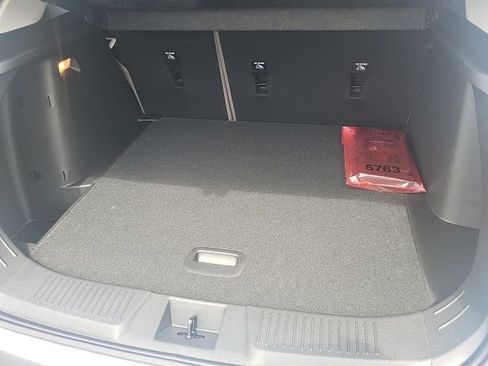 New 2026 Chevrolet Trax ACTIV w/ Sunroof Package FWD image 17