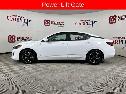 Used 2024 Nissan Sentra SV image 4