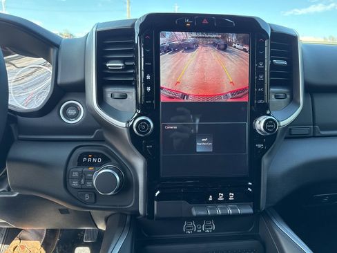 New 2026 RAM 1500 4x4 Crew Cab image 14
