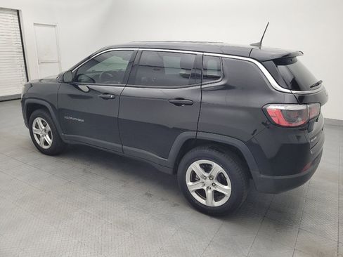 Used 2023 Jeep Compass Sport AWD/4WD image 3