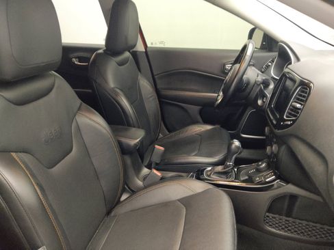 Used 2021 Jeep Compass Limited AWD/4WD image 21
