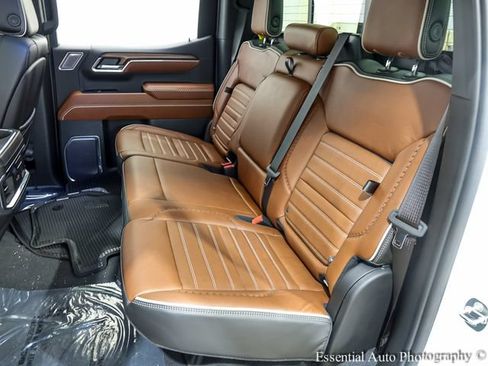 Used 2023 GMC Sierra 1500 Denali Ultimate AWD/4WD image 13