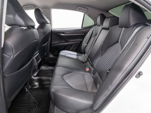 Used 2023 Toyota Camry SE FWD image 27