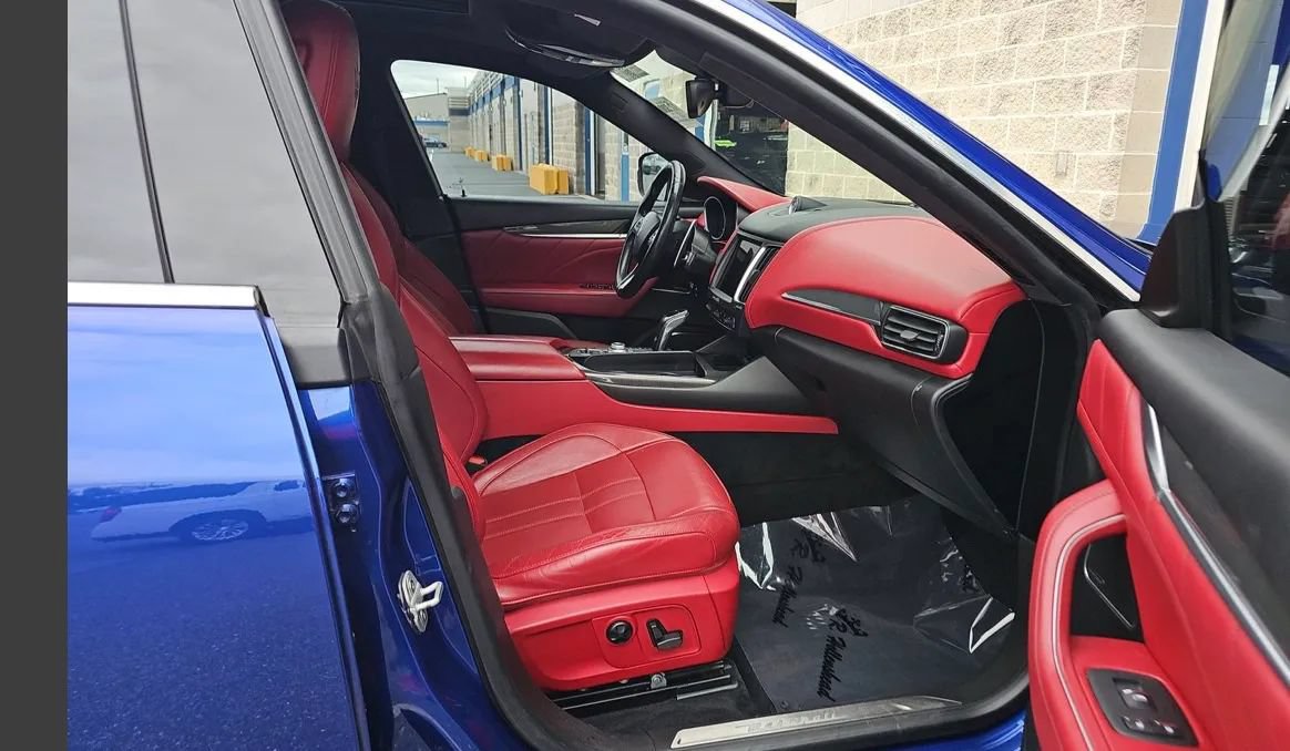Used 2019 Maserati Levante GranSport AWD/4WD image 7