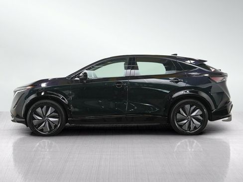 Used 2024 Nissan Ariya AWD image 2