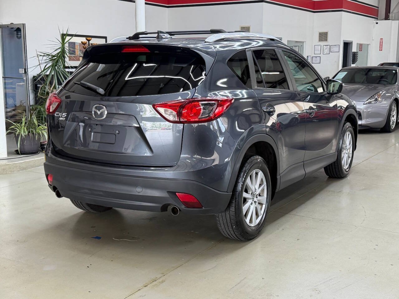 Used 2016 MAZDA CX-5 Touring w/ Bose/Moonroof Package AWD/4WD image 2
