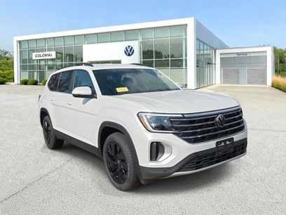New 2026 Volkswagen Atlas SE
