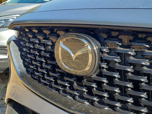 Certified 2023 MAZDA CX-5 Carbon Edition image 4