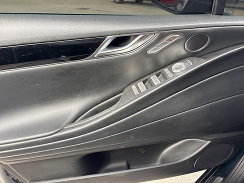 Used 2024 Genesis G80 2.5T image 19