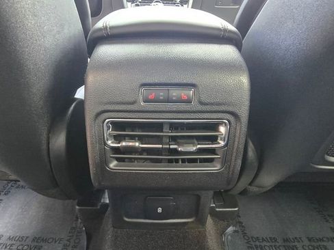 Used 2022 Lincoln Corsair Reserve w/ Equipment Group 201A image 22