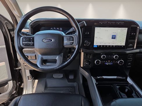 Used 2024 Ford F250 Lariat w/ Lariat Ultimate Package AWD/4WD image 13