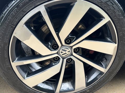 Used 2019 Volkswagen Jetta GLI Autobahn FWD image 15