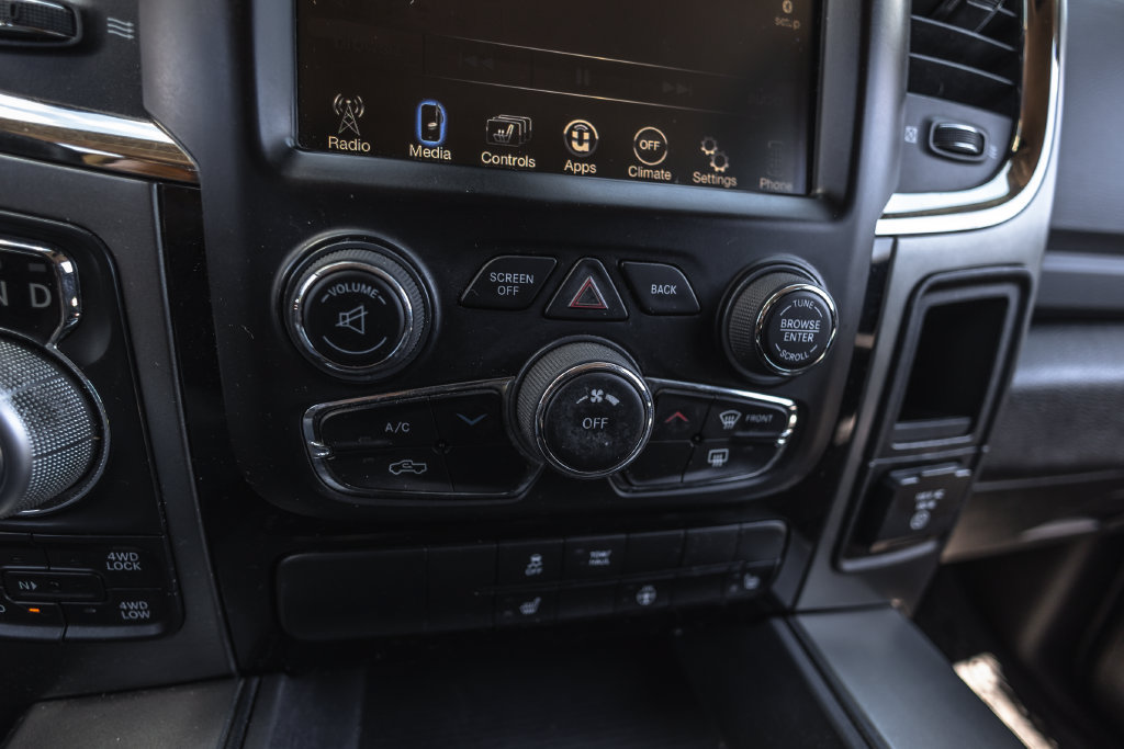 Used 2016 RAM 1500 Sport w/ Comfort Group AWD/4WD image 15